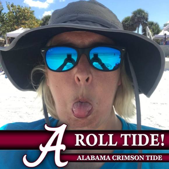 Meet your Posher, Misty - Picture 1 of 1